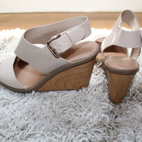 Open Toed Wedges - Picture 4 of 6